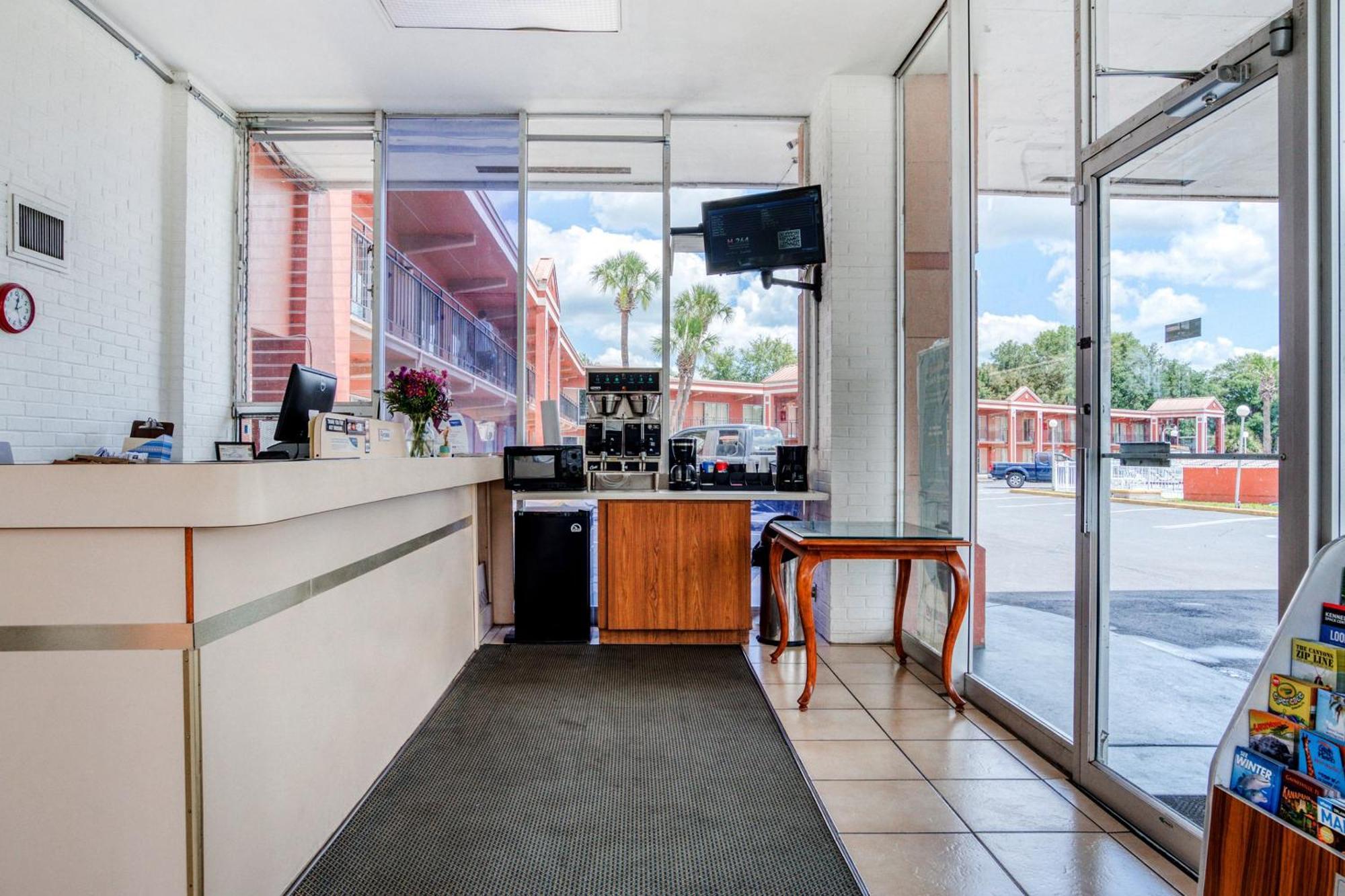 Oyo Hotel Mustang Silver Spring Fl Silver Springs Esterno foto