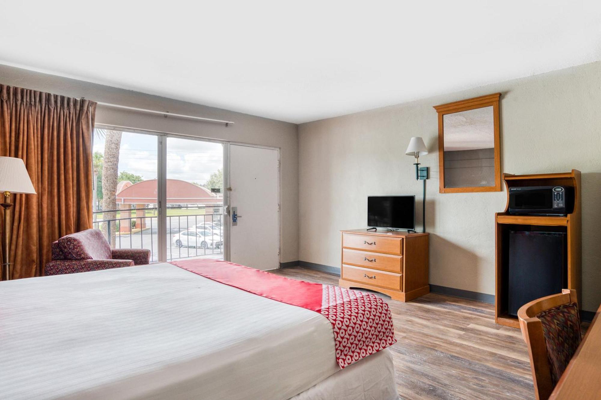 Oyo Hotel Mustang Silver Spring Fl Silver Springs Esterno foto